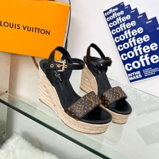 Louis Vuitton Sandals